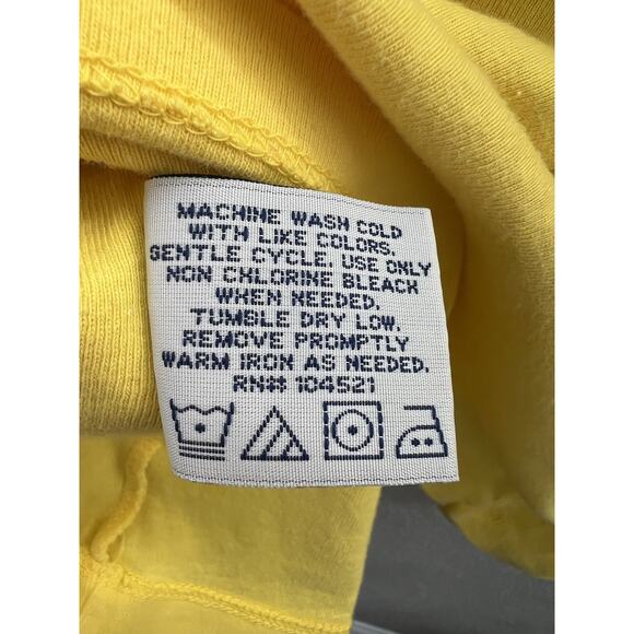 Basic Editions Womens Shirt Size Medium Yellow Solid Short Sleeve V-Neck - Picture 6 of 10